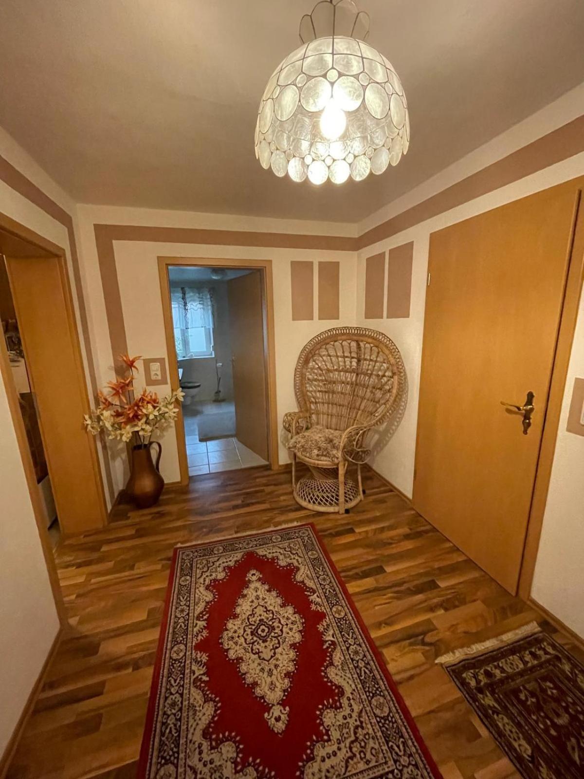 Schoene Ferienwohnung In Bahnhofsnaehe Fuer Urlaub, Studium Oder Arbeit Деггендорф Экстерьер фото